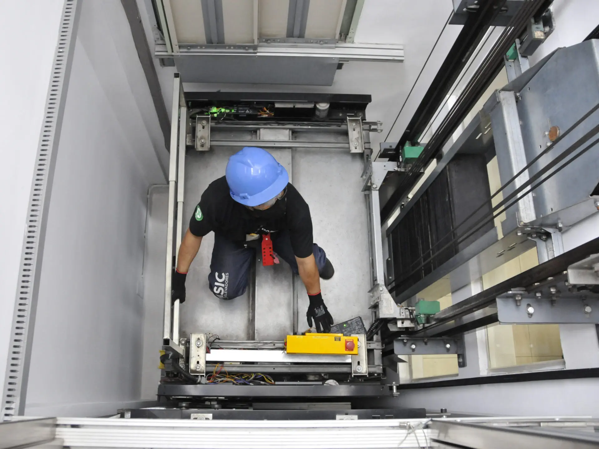 Modernização de Elevadores: Entenda Como Funciona 2 Modernização de Elevadores