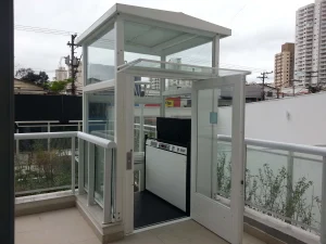 Elevador Unifamiliar ou Plataformas de Acessibilidade 8 plataforma de acessibilidade