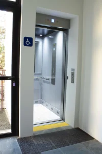 Elevador Unifamiliar ou Plataformas de Acessibilidade 5 unifamiliar