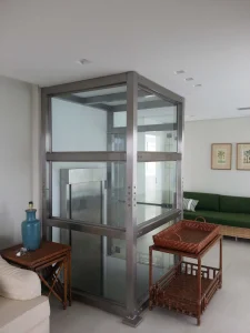 Plataforma vs Elevador: Principais Diferenças 24 plataforma-cabinada-bhd