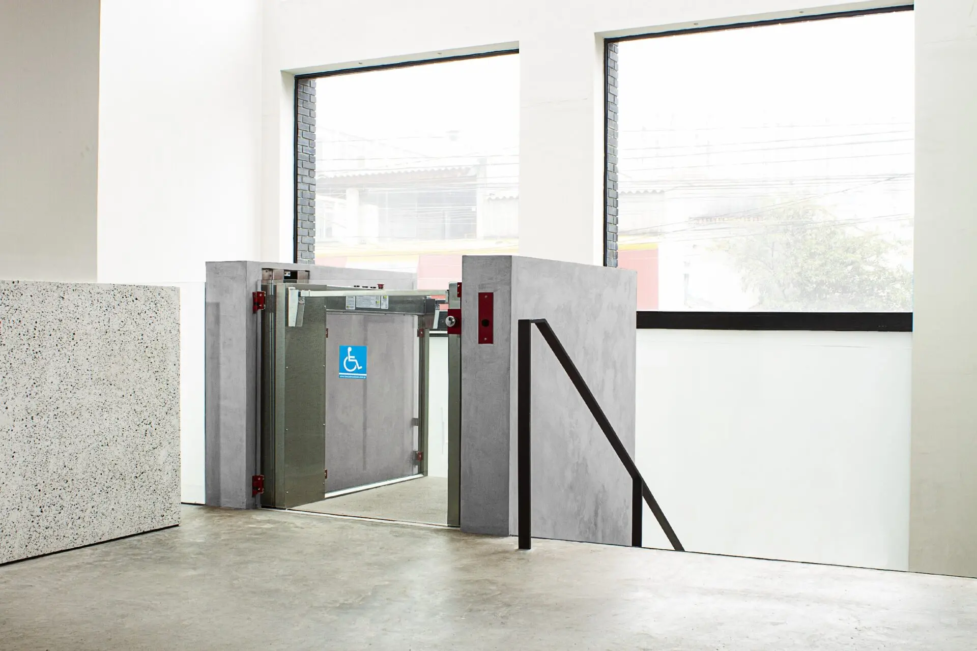 Acessibilidade nos Elevadores: Por que é essencial 3 Acessibilidade nos elevadores