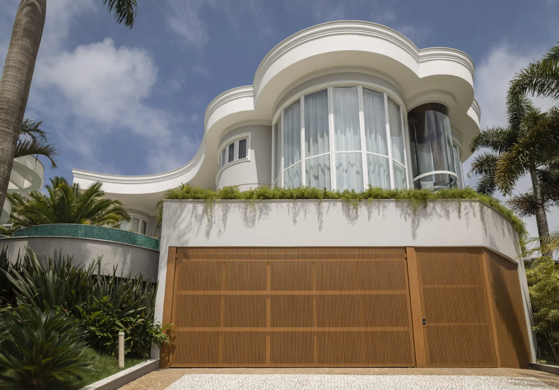 Elevadores externos: desafios, soluções e vantagens 3 Elevadores externos