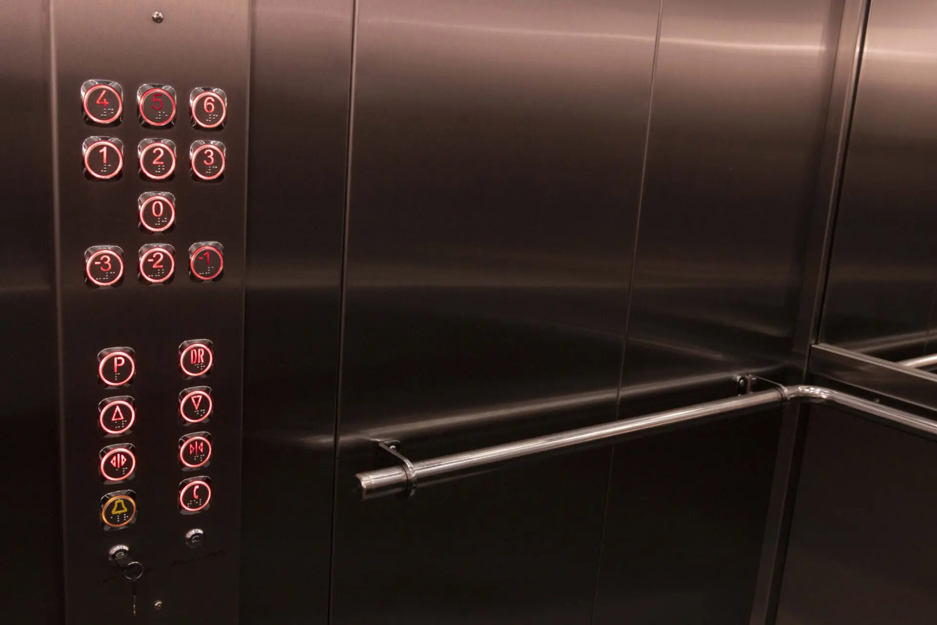 Elevadores em condomínios: 5 diferenciais essenciais 3 Elevadores em condomínios
