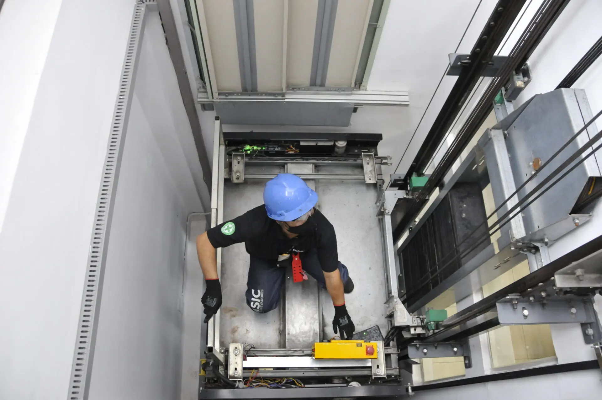 Modernização de Elevadores: Segurança em Primeiro Lugar 3