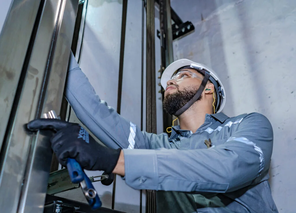 Fabricação de elevadores