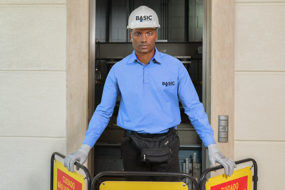 Reforma de elevadores